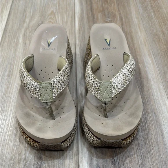 Volatile Shoes Volatile Tan Wedge Shoes With Braided Design